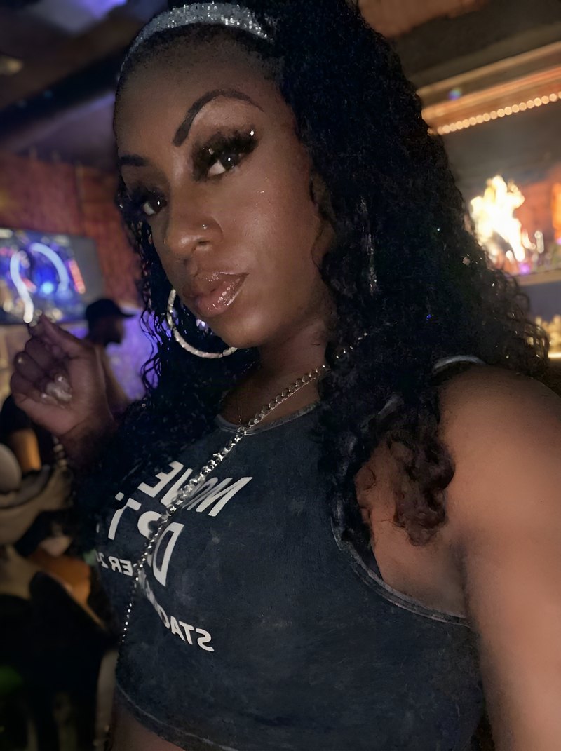 Janay Lewis, club night: money dept tee